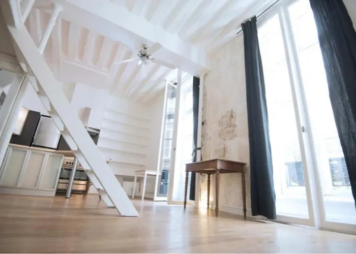 Romantic Loft Rue Du Bac * Paris